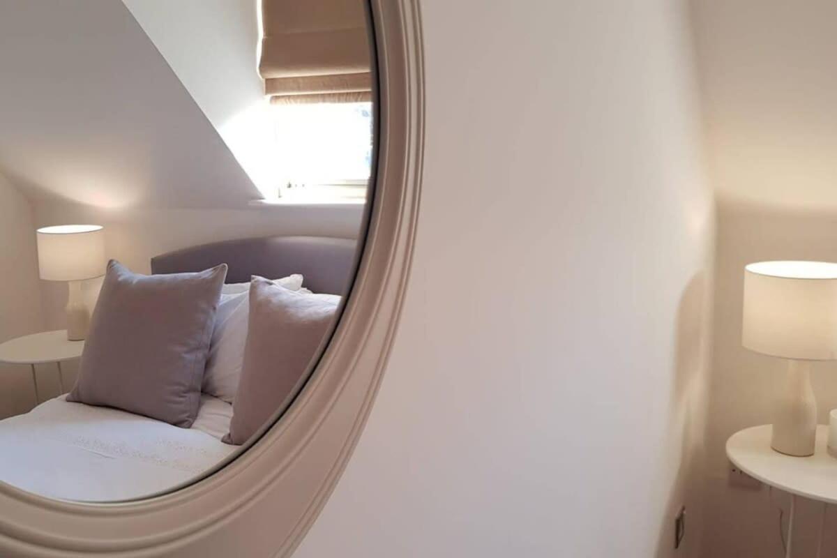 Modern Apartment In The Heart Of Oxford With Secure Underground Parking ภายนอก รูปภาพ