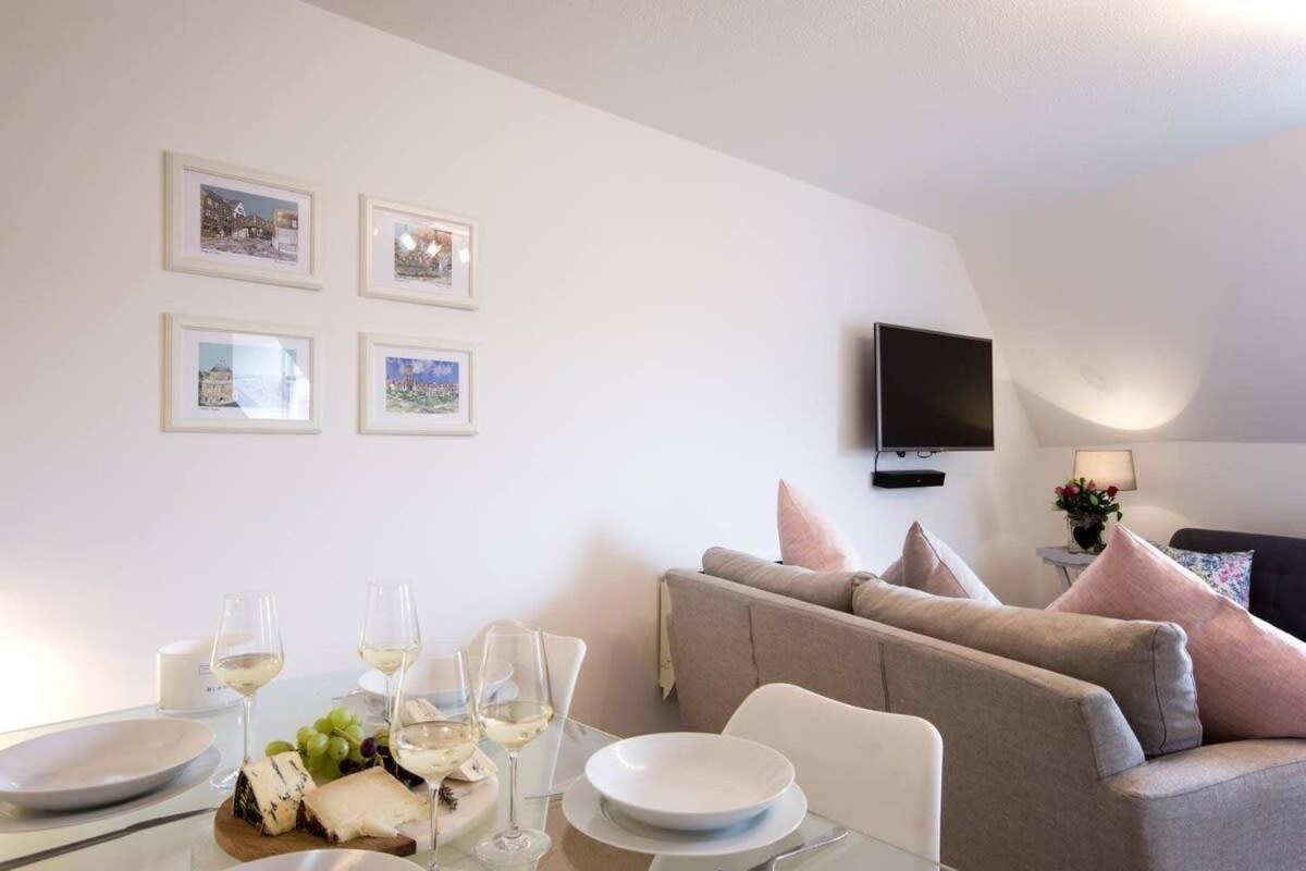 Modern Apartment In The Heart Of Oxford With Secure Underground Parking ภายนอก รูปภาพ